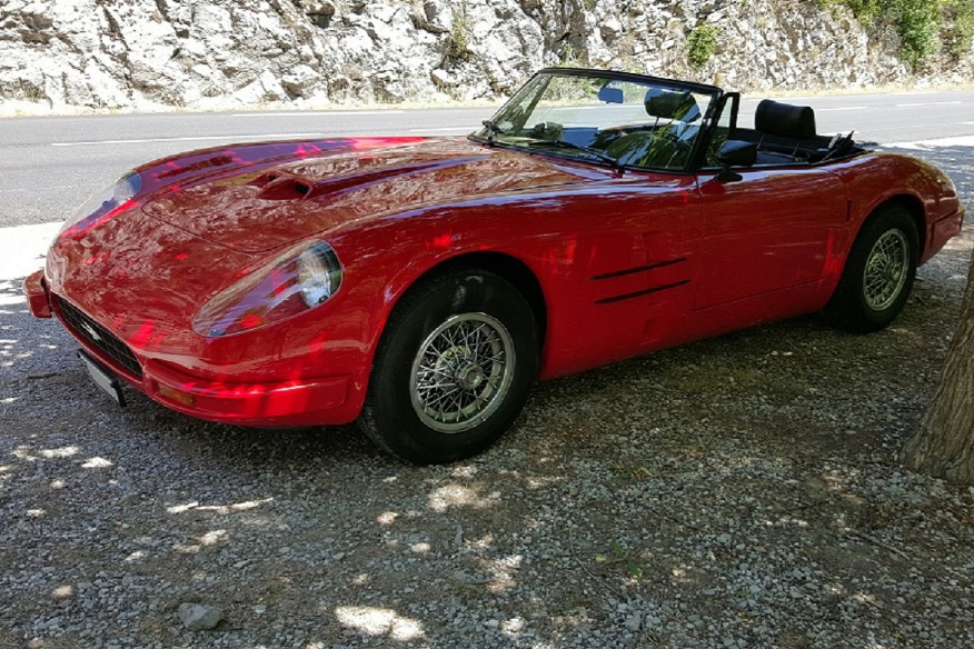 Lorenz & Rankl , Silver Falcon in rot in der Schweiz